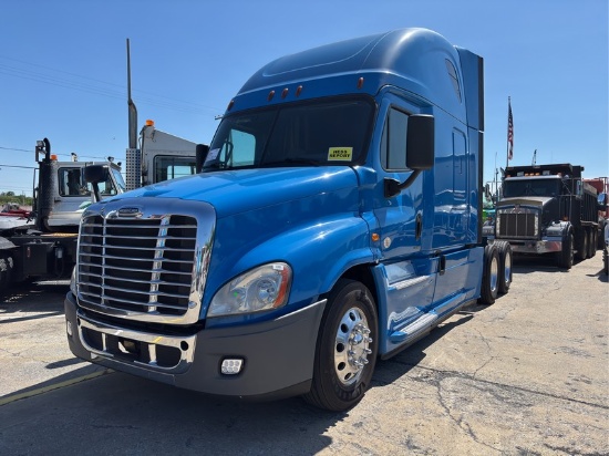 2019  FREIGHTLINER  CASCADIA  T/A SLEEPER