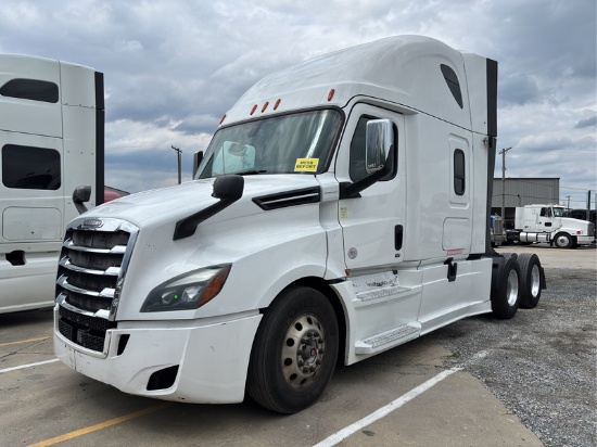2019  FREIGHTLINER  CASCADIA  T/A SLEEPER