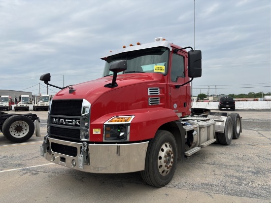 2019  MACK  ANTHEM AN64T  T/A DAYCAB