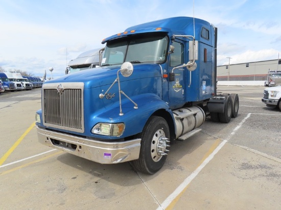 2006  INTERNATIONAL  EAGLE 9400  T/A SLEEPER