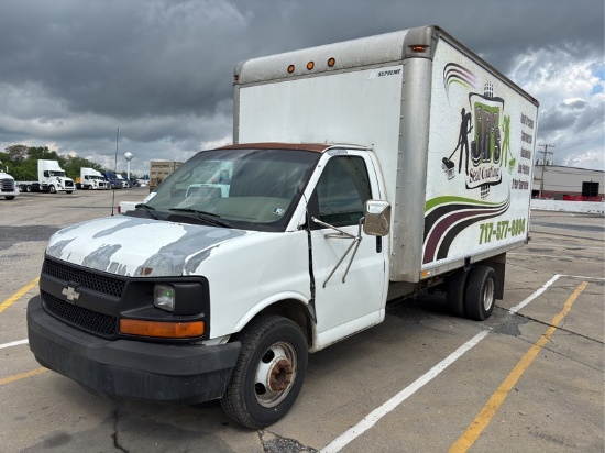 2004  CHEVROLET  G3500  BOX TRUCK