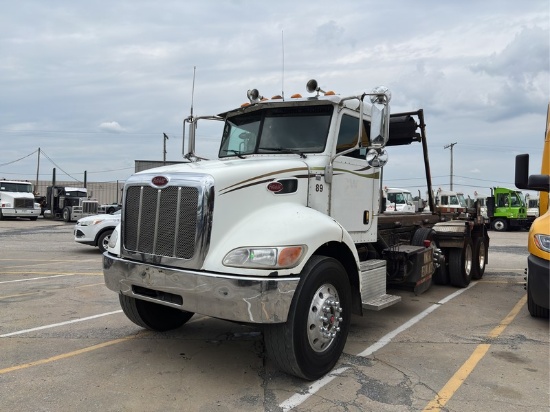 2006  PETERBILT  335  ROLL OFF  TRUCK