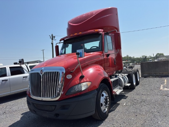 2017  INTERNATIONAL  PROSTAR  T/A DAYCAB