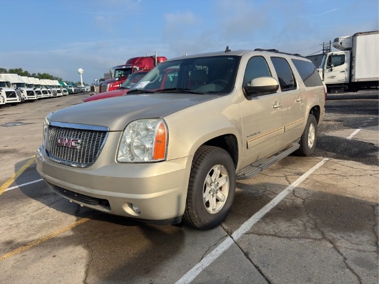 2013  GMC  YUKON SLT