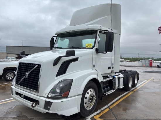 2016  VOLVO  VNL  T/A DAYCAB