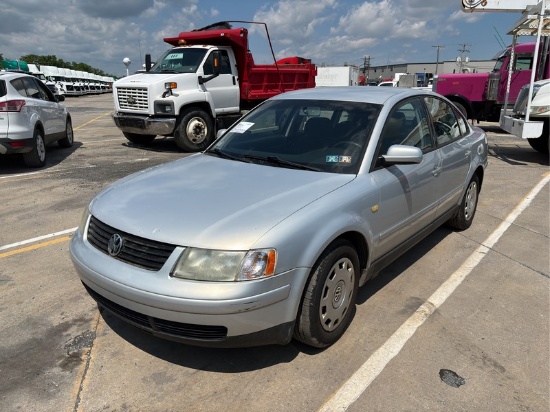 1999  VOLKSWAGEN  PASSAT GLS