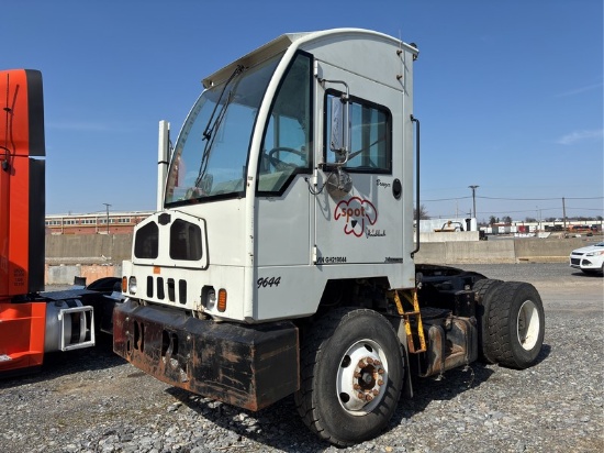 2016  AUTO CAR  ACT  YARD JOCKEY, NON-RUNNER