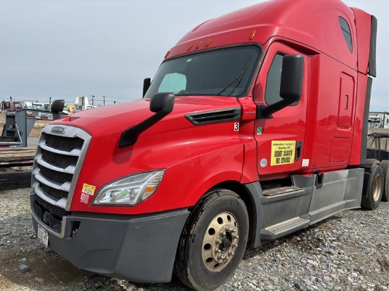 2018  FREIGHTLINER  CASCADIA  T/A SLEEPER, NON RUNNER