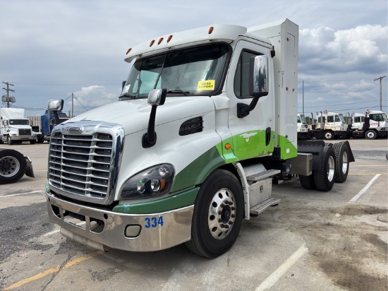 2016  FREIGHTLINER  CASCADIA  T/A DAYCAB