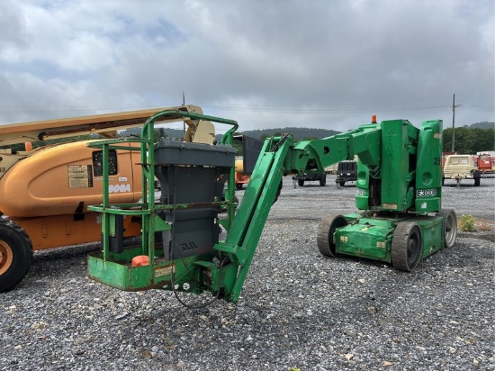 2007  JLG  E300 AJP  BOOM LIFT