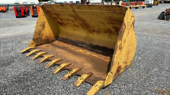 9' 10''  PAY LOADER  BUCKET  EXCAVATOR ATTACHMENT