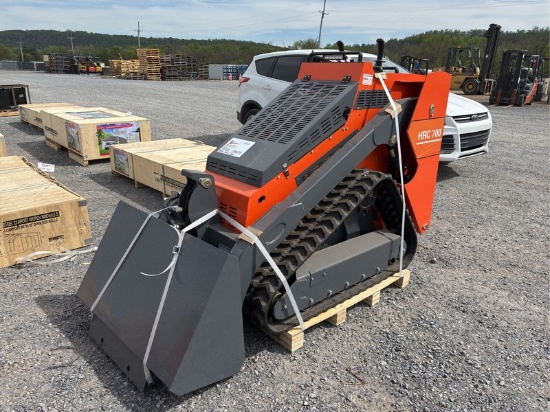 HURRICANE  HRC700  MINI COMPACT TRACK LOADER