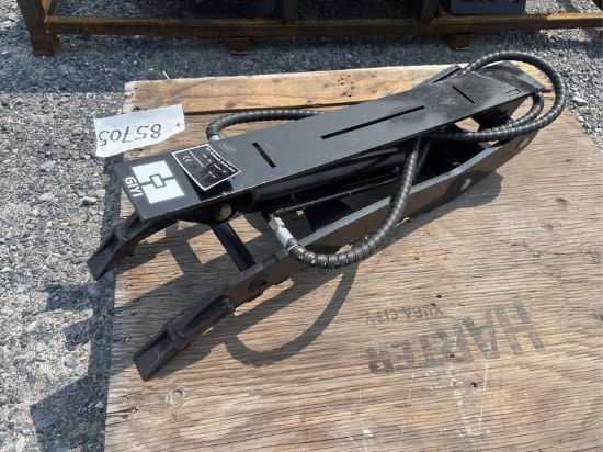2025   GIYI  HYDRUALIC THUMB  EXCAVATOR ATTACHMENT