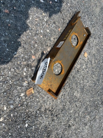 2025  GIYI  UNIVERSAL ADAPTER PLATE  SKID STEER ATTACHMENT