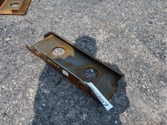 2025  GIYI   UNIVERSAL ADAPTER PLATE  SKID STEER ATTACHMENT