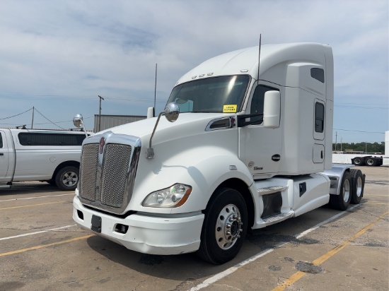 2016 KENWORTH T680 T/A SLEEPER