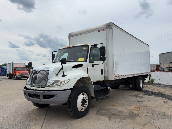 2016 International 4300 Box Truck