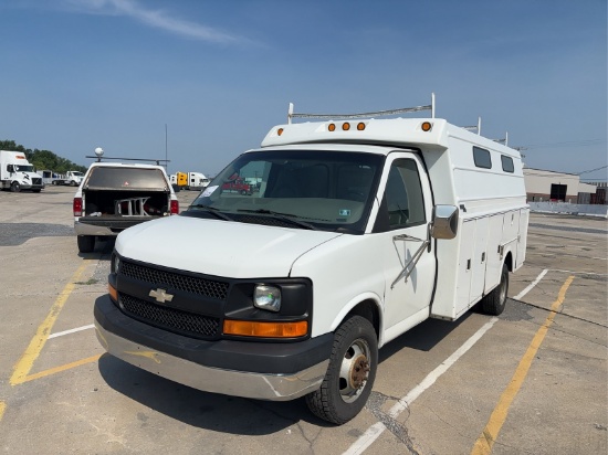 2004 Chevrolet Express Cargo Van
