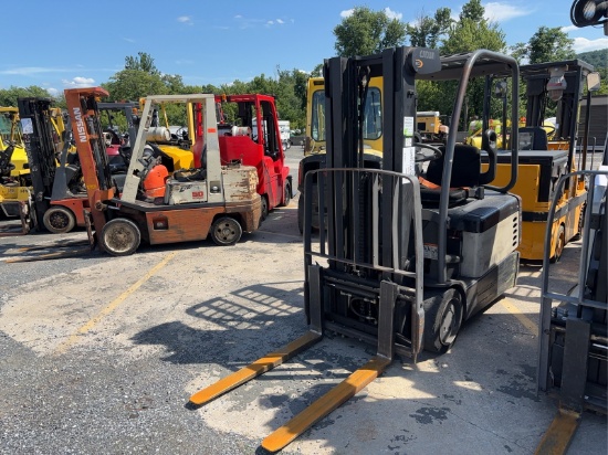 2002 Crown Sc4020-35 Forklift