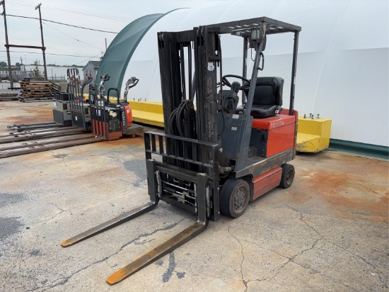 Toyota 5fbcu15 Forklift