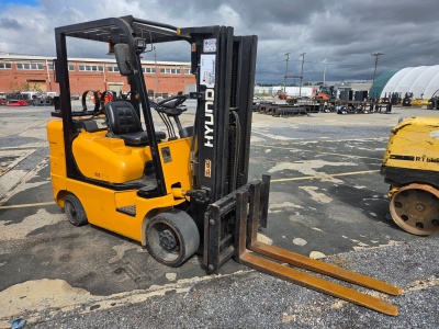 2004 Hyundai Hlf-300-5 Forklift