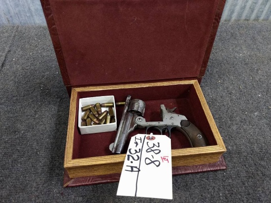 H&R Break Top Revolver .32 With 15 Rounds of ammo in Fake Book Case serial number NA