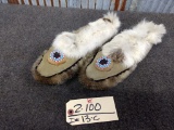 Native American Alaskan Fur Beaded Moccasins 