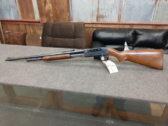 Remington Model 141 Gamemaster .35 Rem Pump Rifle SN 55302