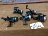 5 Shimano 1000 and 2000 R fishing reels