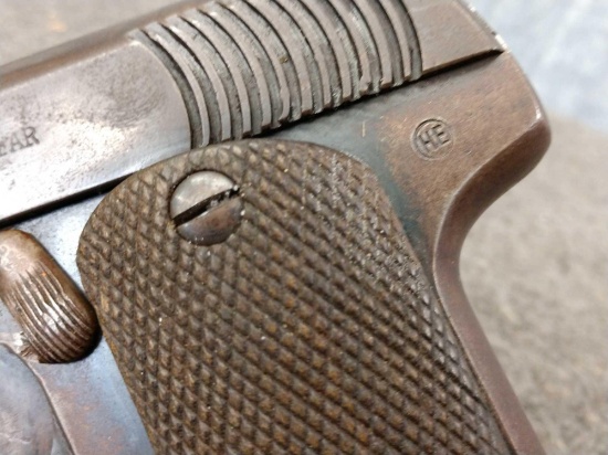 Vesta 7.65 (.32 cal ) Semi Auto Pistol | Guns & Military Artifacts Handguns  & Pistols Semi-Automatic Pistols | Online Auctions | Proxibid