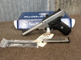 Smith & Wesson Model SW22 Victory .22 Semi Auto Pistol