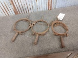 Three vintage Bigelow body hold traps