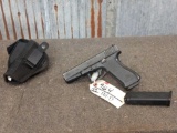 Glock Model 22 .40 S&W Semi Auto Pistol