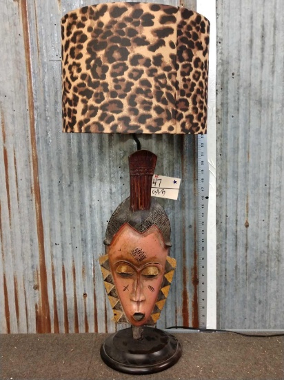African Wooden Mask End Table Lamp