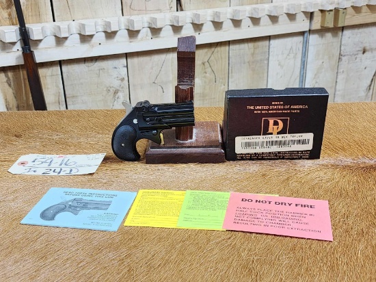 Davis Industries Model D38 .38 Spl Derringer
