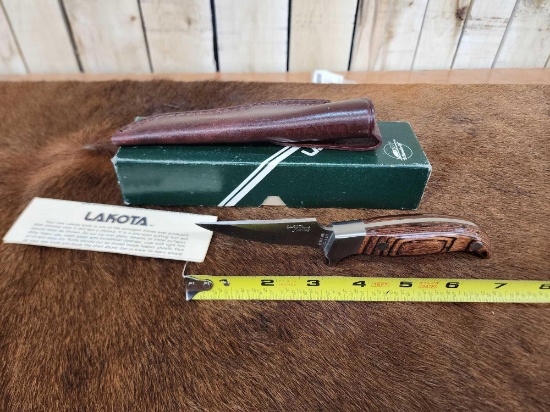 Lakota Finwing # 273 Fixed Blade Knife