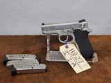 Smith & Wesson Model 6906 9mm Semi Auto Pistol