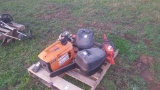 Pallet 2 chainsaws, generator, blower