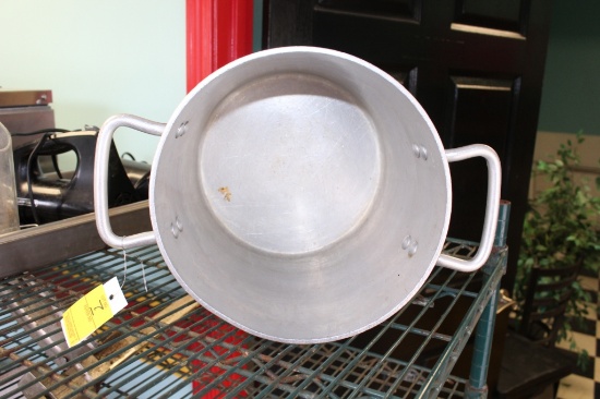 Browne 12 Qt. Aluminum Stock Pot.