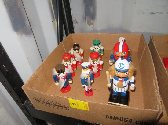 Lot of 9 mini Nutcrackers