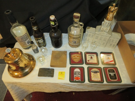 Decanters and collectibles