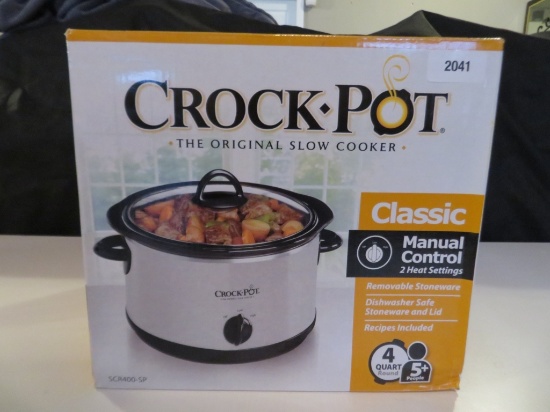 Crock Pot 4 qt Classic Cooker Unopened