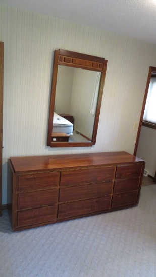 Lane Dresser & Mirror