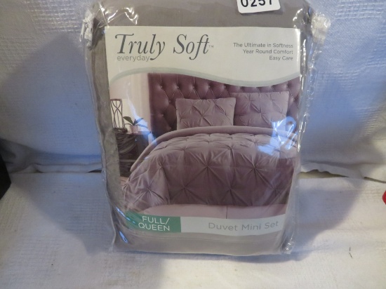 Truly Soft Full/Queen Duvet Mini Set