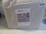 DKNY Pure Full / Queen Duvet Cover