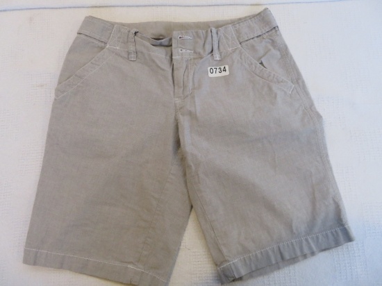 Old Navy 4 Shorts