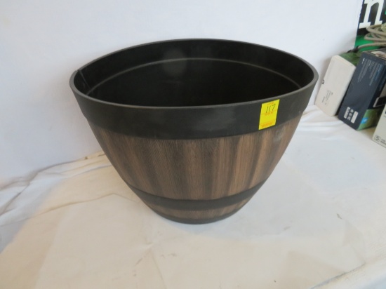 Resin Barrel Look Planter