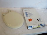 Bemis Round Enameled Wood Toilet Seat Bone