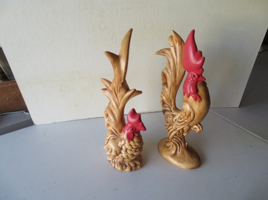 2 Decorative Roosters