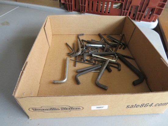 Box lot of allen wrenchs